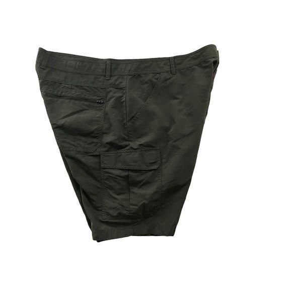 Cabela’s Men’s Size 42 Army Green Cargo Shorts - Picture 2 of 5